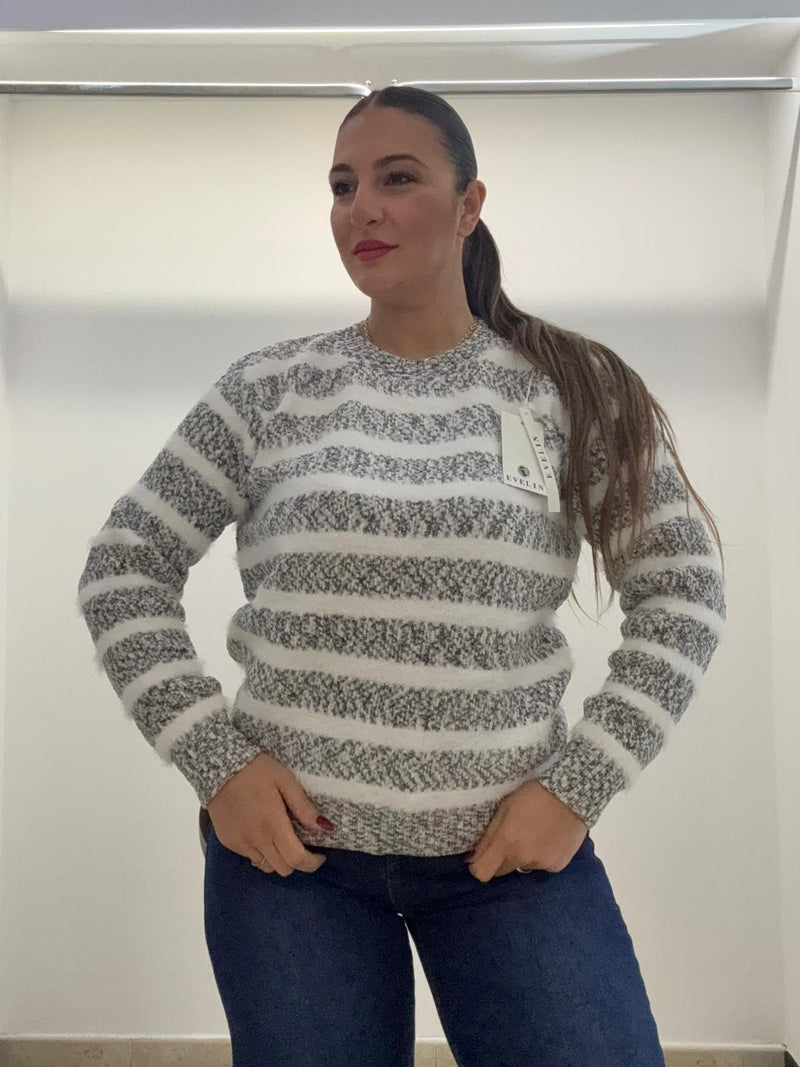 Maglioncino a righe peluche